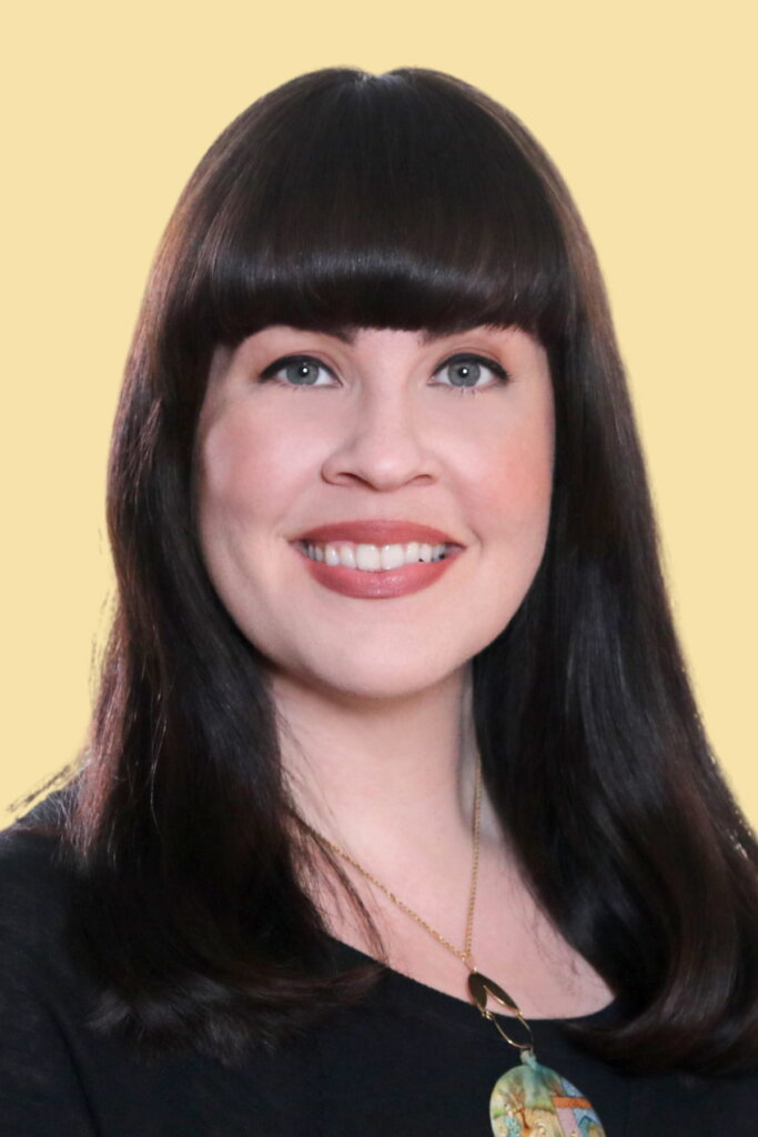 caitlin-doughty-author-headshot