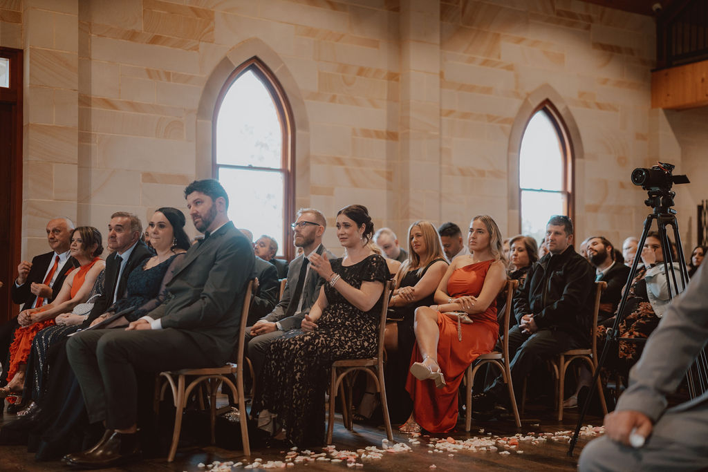 crowd-reaction-during-ceremony-rachel-and-nick