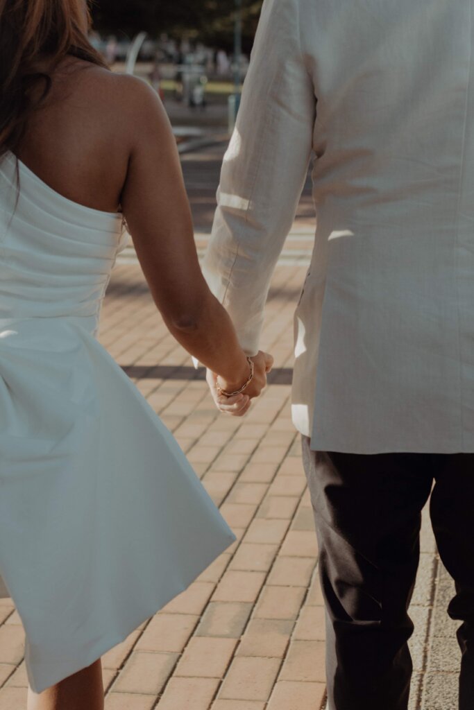 wedding-of-hayley-and-gary-at-coogee-beach-celebrated-by-julie-muir-celebrant